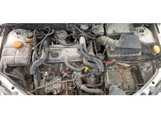 ford focus berlina (cak) del año 2001