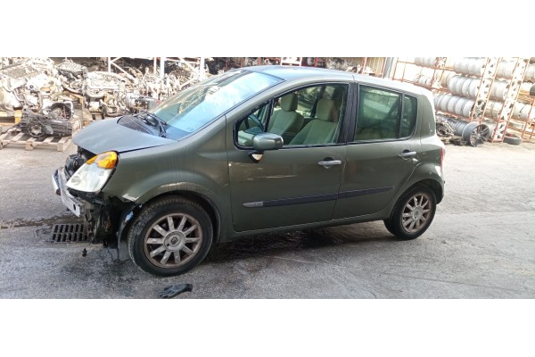 renault modus del año 2004