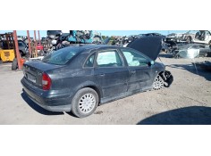 citroen c5 berlina del año 2001