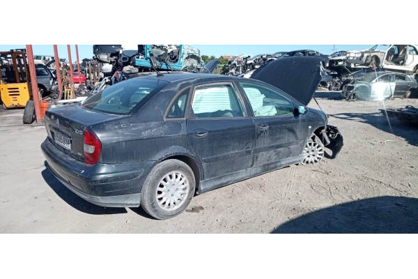 citroen c5 berlina del año 2001