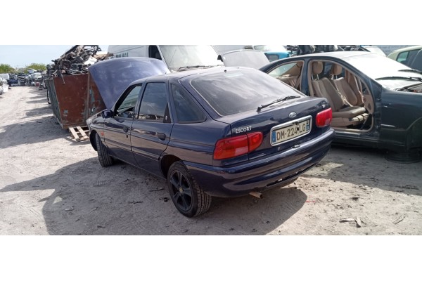 ford escort berlina/turnier del año 1993