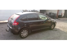 citroen c4 berlina del año 2004