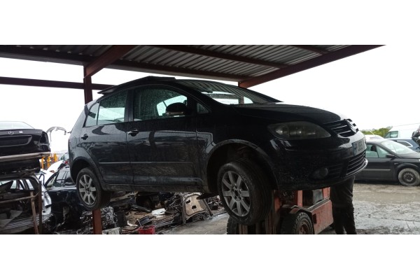 volkswagen golf plus (5m1) del año 2004