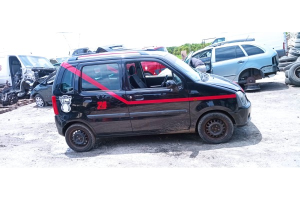 opel agila del año 2003