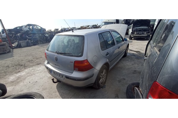 volkswagen golf iv berlina (1j1) del año 1997