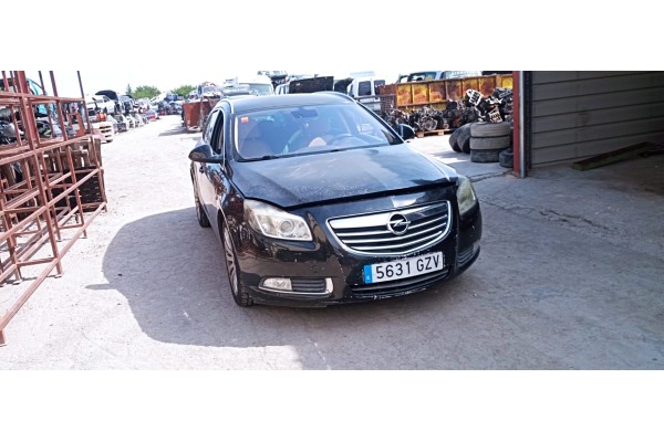 opel insignia sports tourer del año 2011
