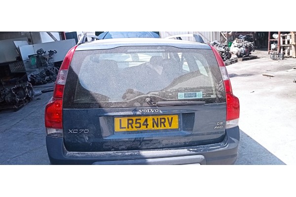 volvo xc70 del año 2005