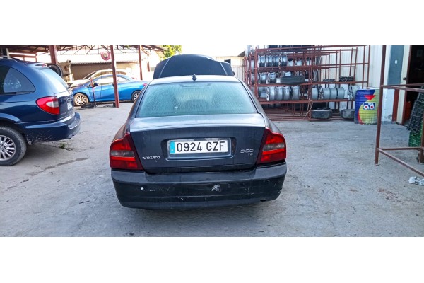 volvo s80 berlina del año 1999