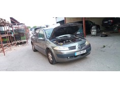 renault megane ii classic berlina del año 2003