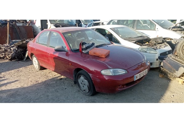 hyundai lantra berlina (rd) del año 1998