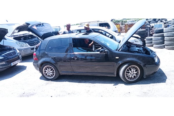 volkswagen golf iv berlina (1j1) del año 1997