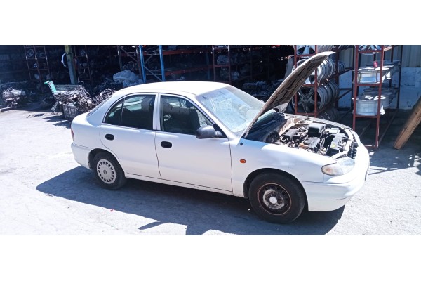 hyundai accent (lc) del año 2002