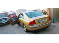 volvo s60 berlina del año 2002