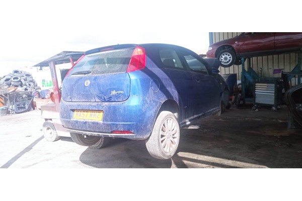 fiat grande punto (199) del año 2011