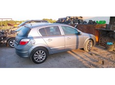 opel astra h berlina del año 2007