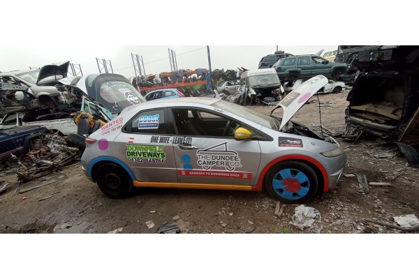 honda civic berlina 5 (fk) del año 2008