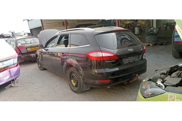 ford mondeo sportbreak (ca2) del año 2010