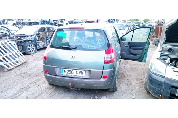 renault scenic ii del año 2006