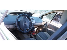 renault scenic ii del año 2005