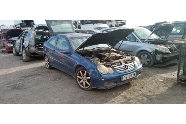 mercedes-benz clase c (w203) sportcoupe del año 2003