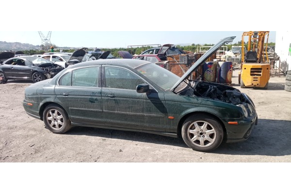 jaguar s-type del año 2000