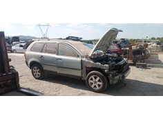 volvo xc90 del año 2004