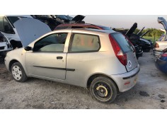 fiat punto berlina (188) del año 2003