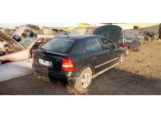 opel astra g berlina del año 2000