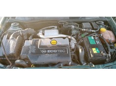 opel astra g berlina del año 2000