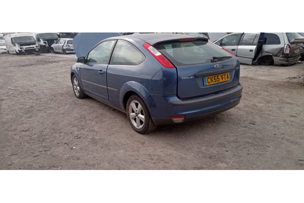 ford focus berlina (cap) del año 2006