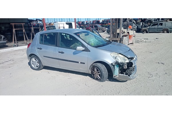 renault clio iii del año 2008