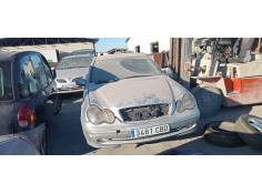 mercedes-benz clase c (w203) berlina del año 2003
