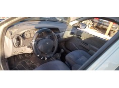 renault megane i fase 2 berlina (ba0) del año 2001