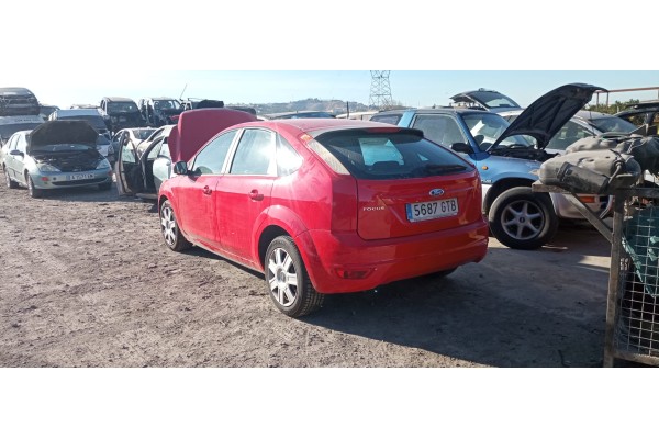 ford focus berlina (cap) del año 2004