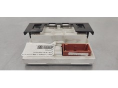 Recambio de pantalla multifuncion para renault megane ii berlina 5p confort dynamique referencia OEM IAM 8200107839  