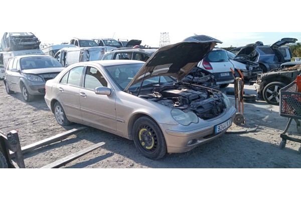 mercedes-benz clase c (w203) berlina del año 1950
