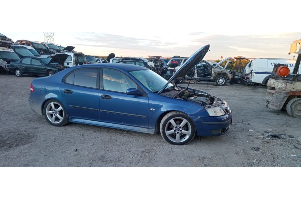 saab 9-3 berlina del año 2005