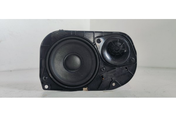 Recambio de sistema audio / radio cd para bmw serie 5 touring (f11) 518d referencia OEM IAM 25000052  