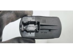 Recambio de mando elevalunas delantero izquierdo para opel corsa d cosmo referencia OEM IAM 13258521AA  