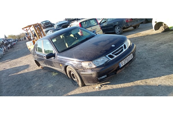 saab 9-5 sedán del año 1999