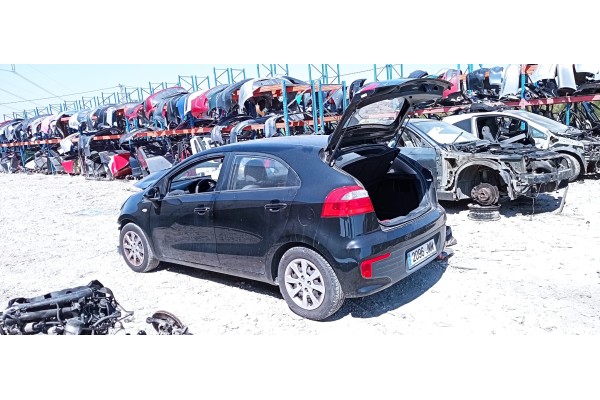 kia rio del año 2014