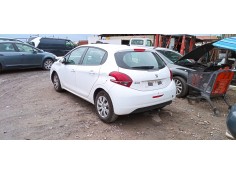 peugeot 208 del año 2015