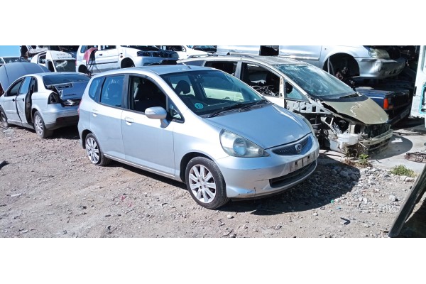 honda jazz (gd1/5) del año 2004