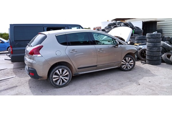 peugeot 3008 del año 2015