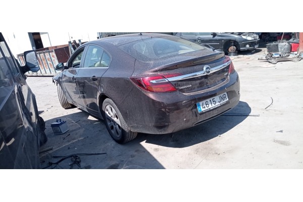 opel insignia berlina del año 2016