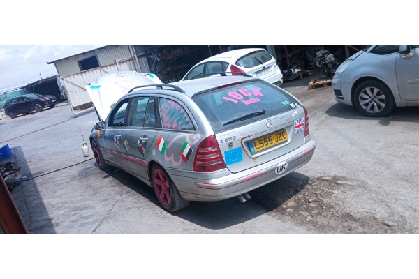 mercedes-benz clase c (w203) familiar del año 2005