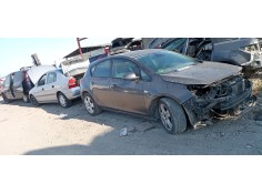 opel astra j lim. del año 2011