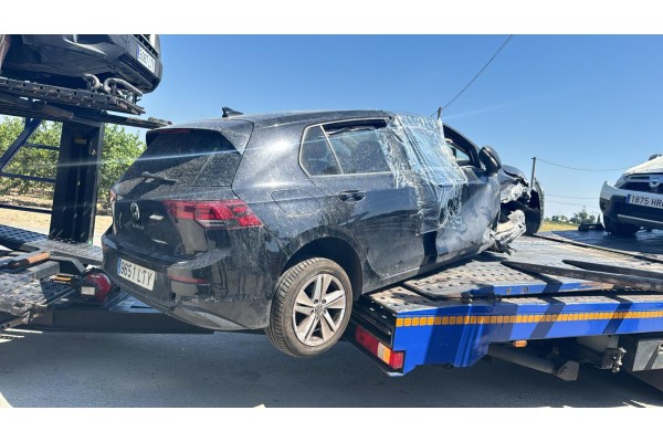 volkswagen golf viii lim. (cd1) del año 2021