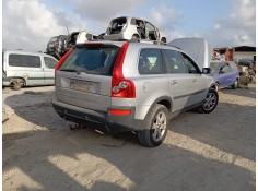 volvo xc90 del año 2004