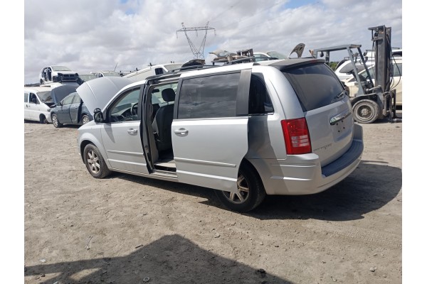 chrysler grand voyager del año 2008